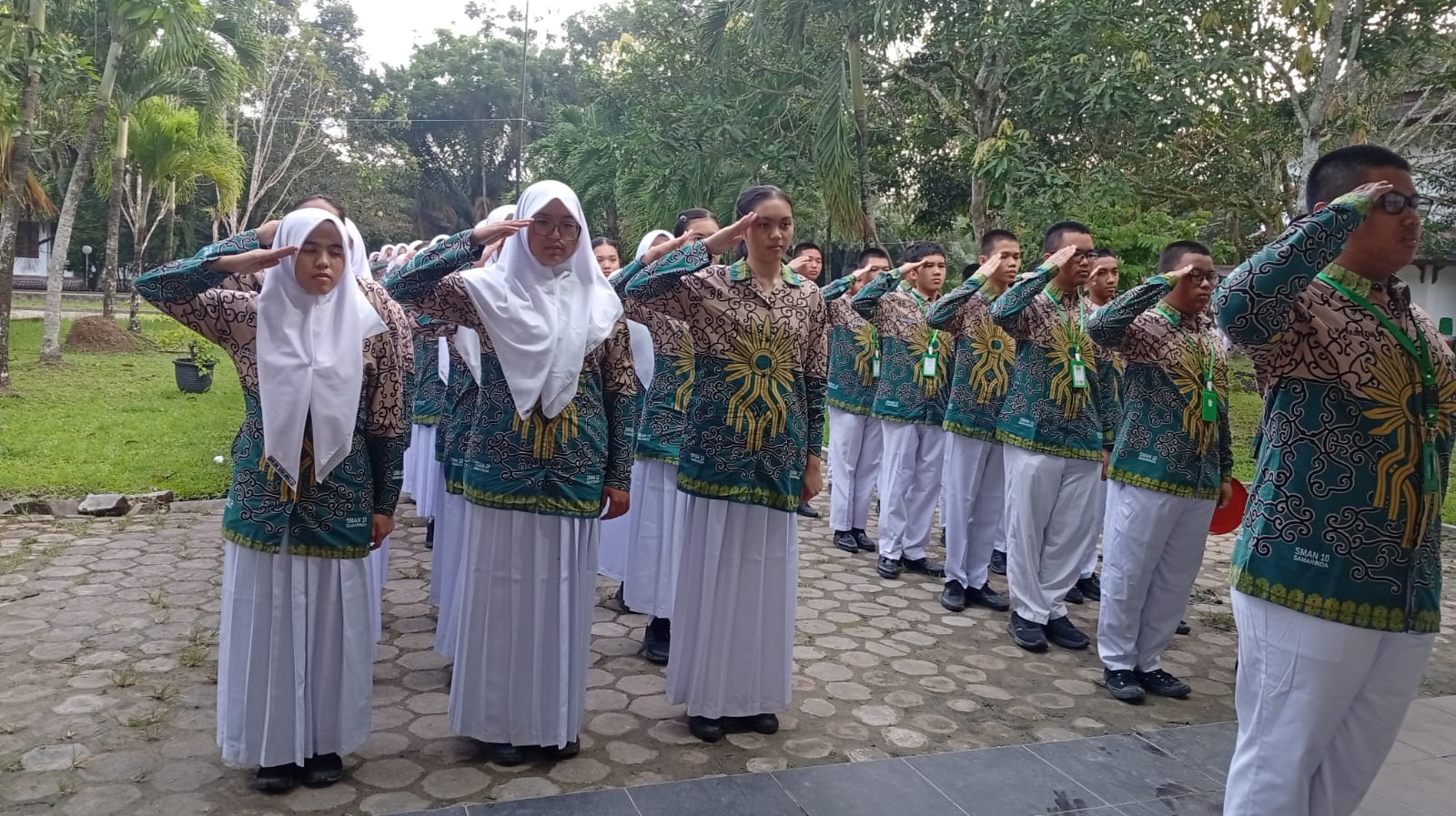 Apel Persiapan Makan Siang